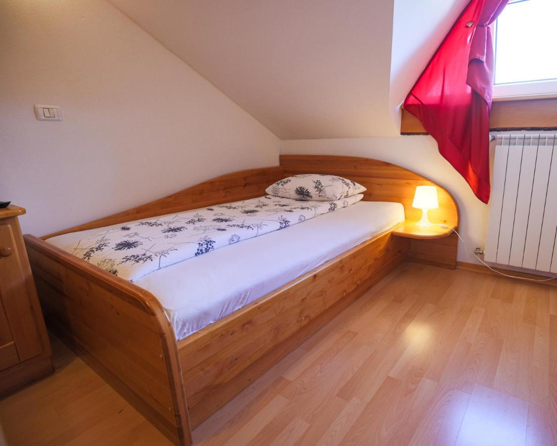 Domacija Malnarjevi Villa Slavina Exterior foto